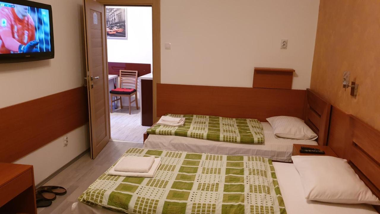 Guest House Boska Pančevo Exterior foto